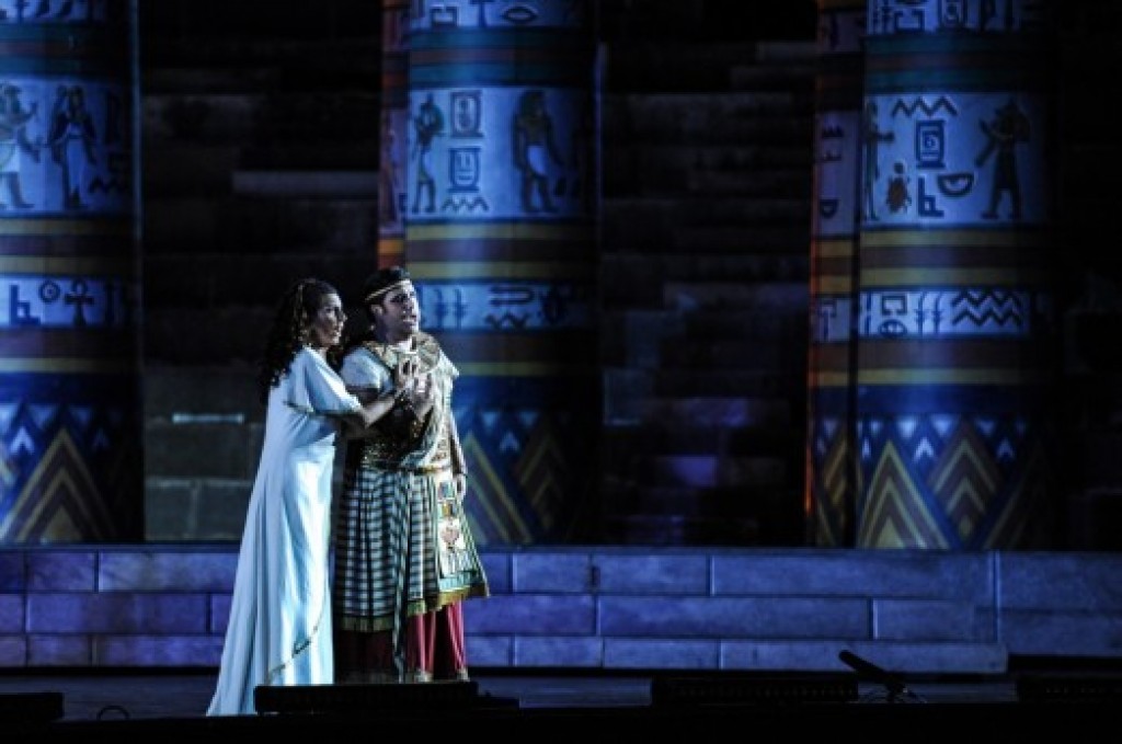 aida-2012-09